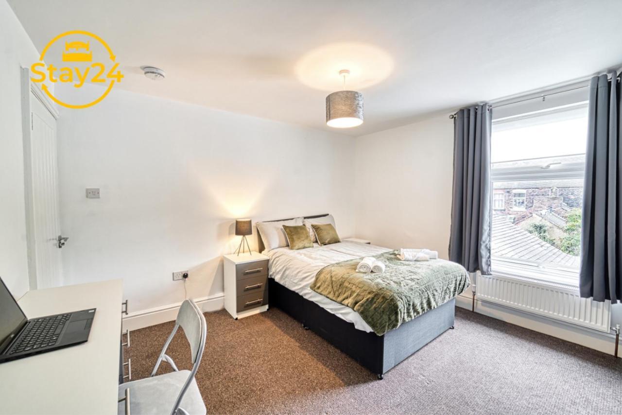 Cosy Carlton Villa Stoke-on-Trent Exterior photo