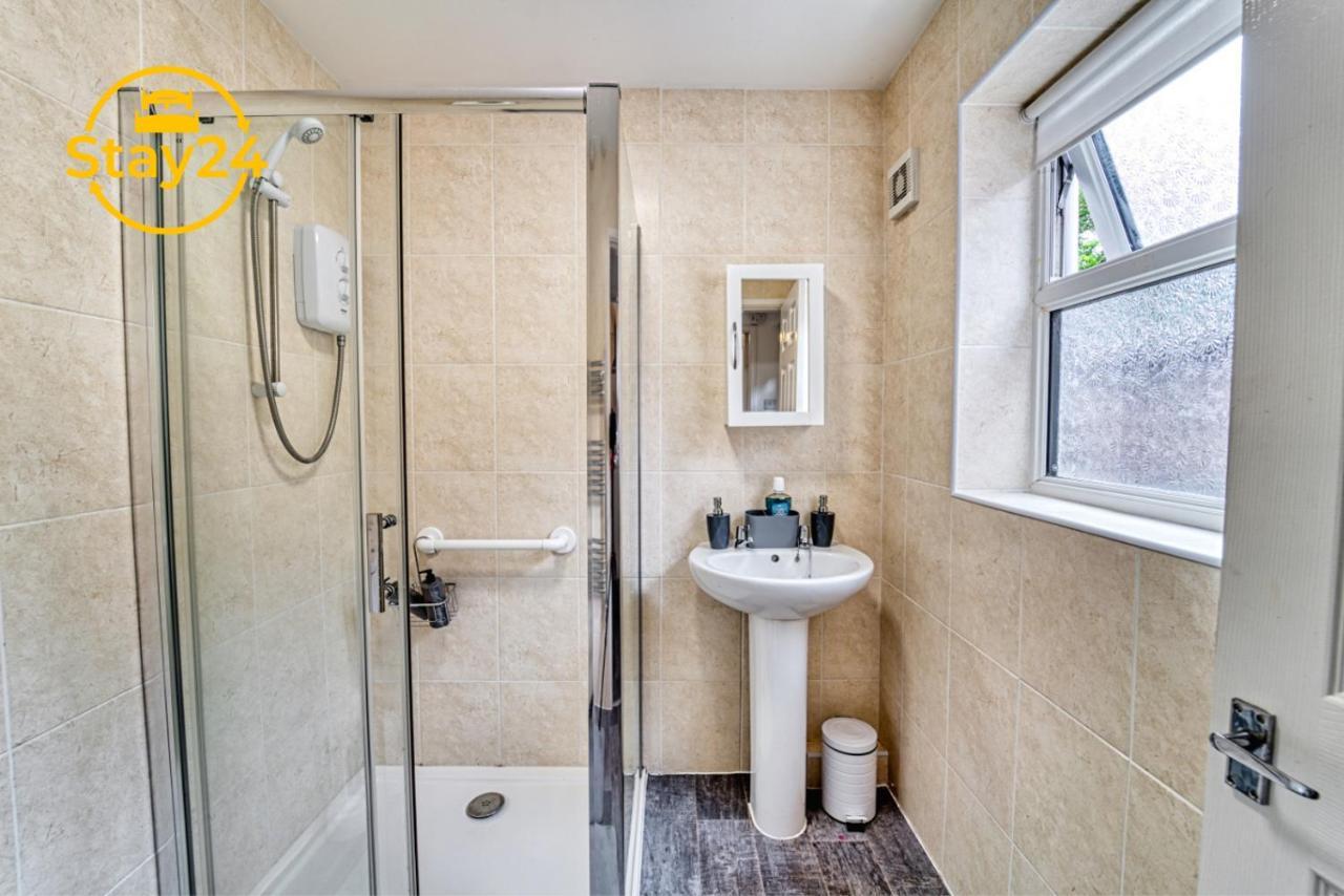 Cosy Carlton Villa Stoke-on-Trent Exterior photo